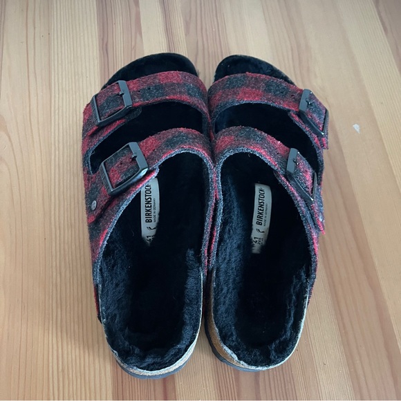 Birkenstock Arizona Plaid Red Fur Shearling Sandal - Picture 7 of 15